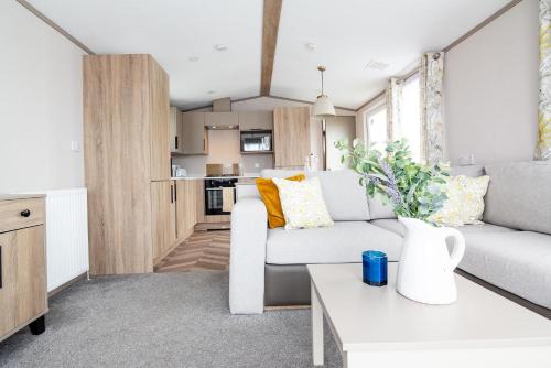 Η κουζίνα ή μικρή κουζίνα στο Family Caravan in Selsey