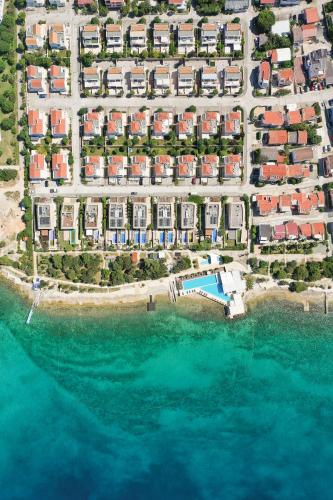 Sunny Side Escape by Belmont Realty