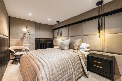 Sovo - Luxury Old Town Design Apartment With Fireplace photo 19
