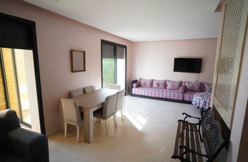 Μια τηλεόραση ή/και κέντρο ψυχαγωγίας στο Villa plage des nations