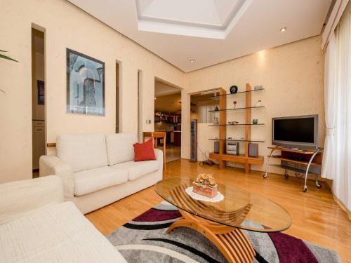 Guest House Villa Anggela - Two Bedroom Apartment with Balcony and Sea View