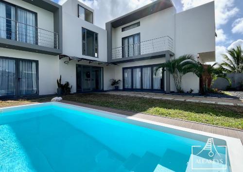 Villa Cottage avec piscine privée, 4 chambres, 25 min Grand Baie