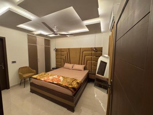 luxury 1 Bed Room Apartment