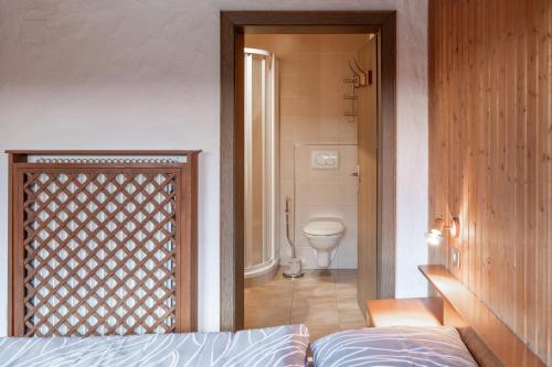 Koupelna v ubytování B&B Öboluckna
