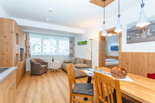 Gallery image of Pension Schusterkrämer in Maria Alm am Steinernen Meer