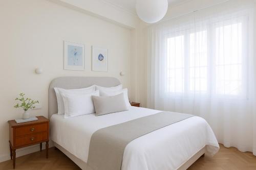 Athenian Vintage Apartment