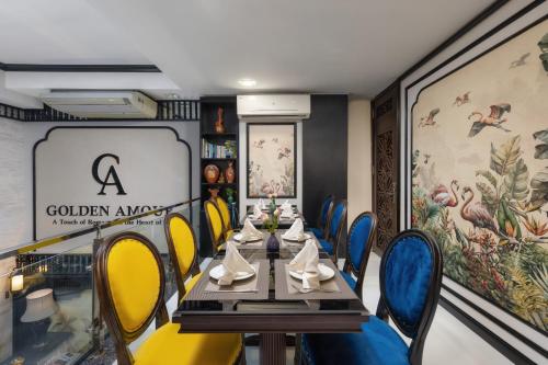 Ruang duduk di Golden Amour Hotel