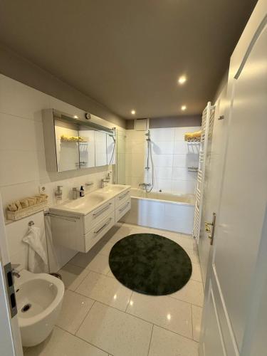 Beautiful 2 bedroom apartment in centre Vienna