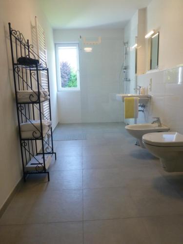 Ένα μπάνιο στο Osthafen