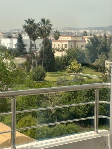 Balkoni atau teres di Happiness Apartment