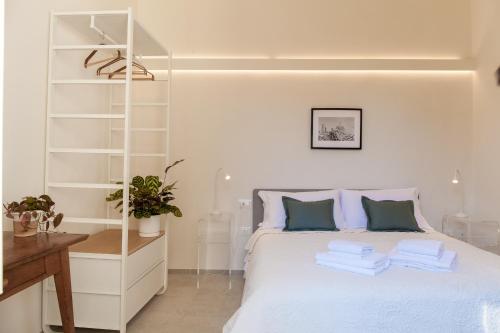 Bright Terrace Loft in Florence Center