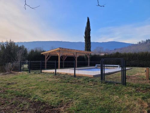 Photo de la galerie de l'établissement Gîte de Chalour, à Corveissiat