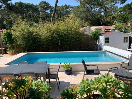Gîte Le Coquillage - Lovely coastal property with private pool. Beach 500m