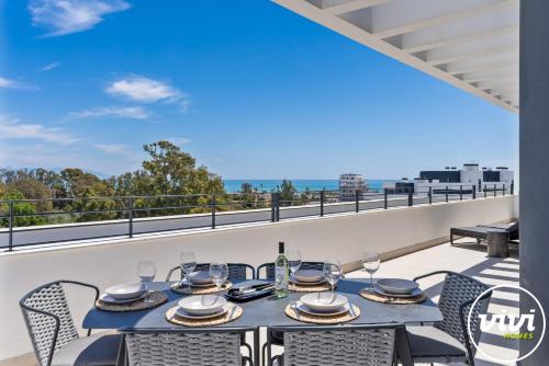 ViVi Homes - Vita - sea views - pool - terrace