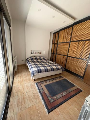 Postel nebo postele na pokoji v ubytování Fey Townhouse