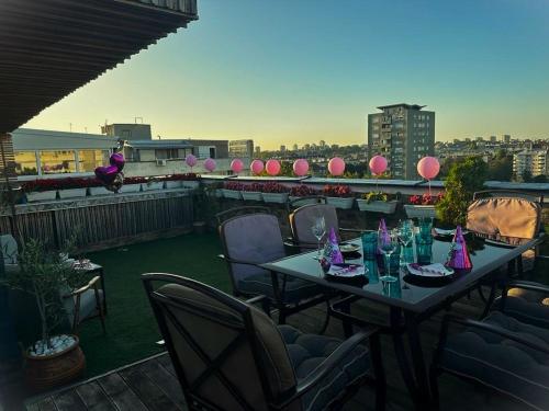 Balkón nebo terasa v ubytování Penthouse studio Lola New Belgrade