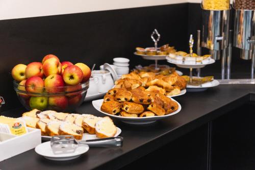 Mad på hotellet eller i nærheden