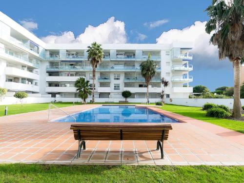 Apartamento con Piscina y Parking en Santa Margarita, Roses - Ideal Familias - ES-228-95