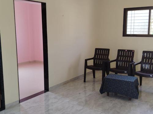 Fotografie z fotogalerie ubytování Aashirwad Homestay v destinaci Solapur