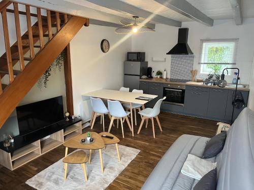 PleucadeucにあるMaison en pierres à la campagneのギャラリーの写真