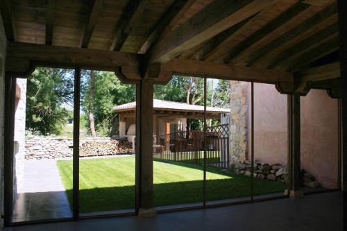 Vonkajšia záhrada v ubytovaní El Hogar del Fresno casa con encanto en Cañicosa