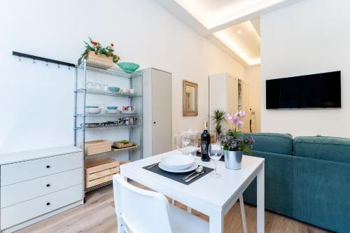 MalagaSuite Trendy & Cozy Apartment