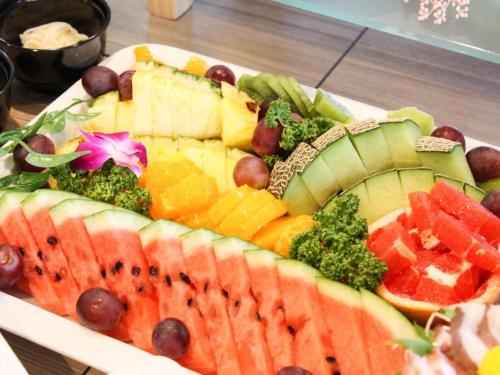 Makanan di atau berdekatan hotel