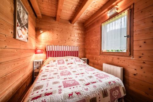 Postel nebo postele na pokoji v ubytování Chalet Marmottes