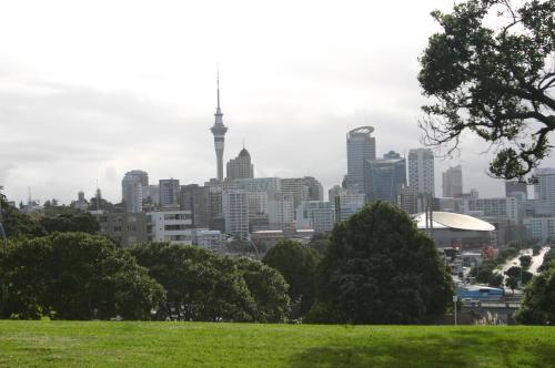 Nespecifikovaný výhled na destinaci Auckland nebo výhled na město při pohledu z motelu