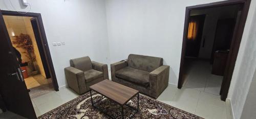 شركة العييري للشقق المخدومة الباحة Al-Eairy Serviced Apartments Company, Al Baha 2にあるシーティングエリア