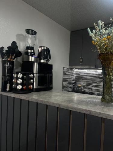 Estris per fer te o cafè a Room 2