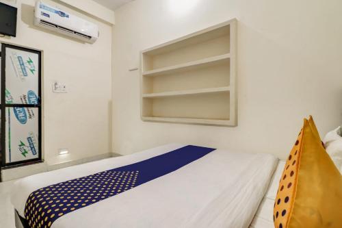 Gallery image of SPOT ON L G Guest House in Kakarmatha