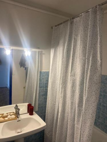 Photo de la galerie de l'établissement Appartement lumineux avec vue - Centre Montpellier, à Montpellier