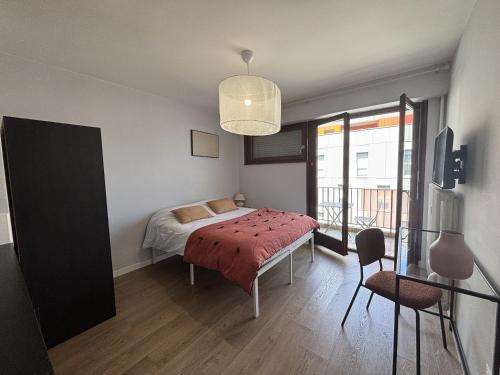 M74 Marquer joli studio centre ville