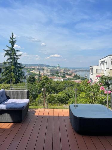 Budapest Panorama Suite - Gellert Hill