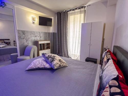 Postel nebo postele na pokoji v ubytování Luxury Fire