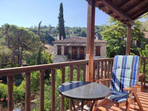 maion: Traditional house - Nikiti old village