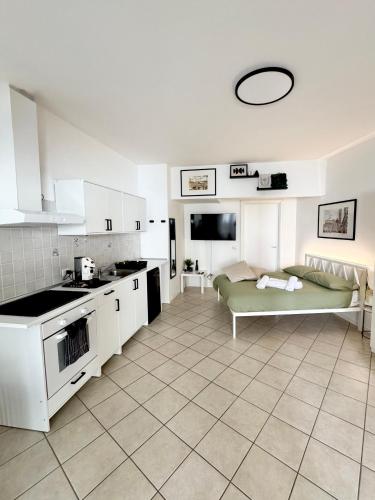 Nicodemo Florence Home NFH