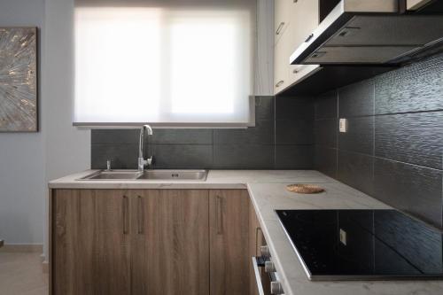 Noir Apartment - Close to Chania City Center