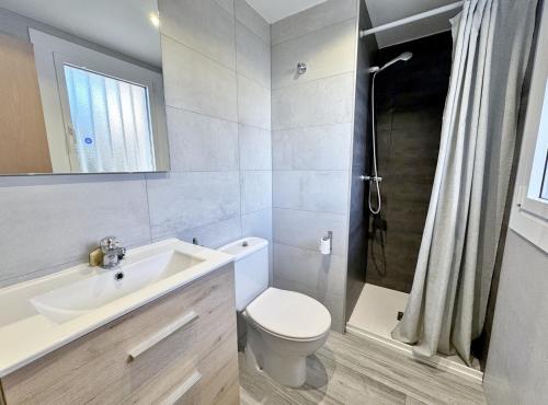 Estudio cerca de la playa con terraza AV-76