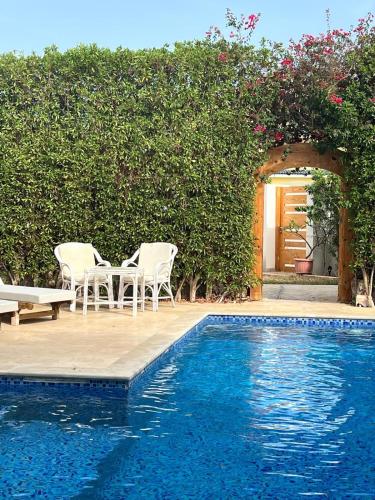 Kolam renang di atau dekat dengan Luxury Beach Villa With Private Pool