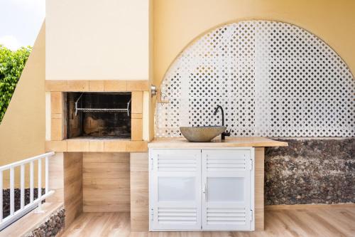 Home2Book Stylish Apt Fañabé, BBQ Terrace & Pool