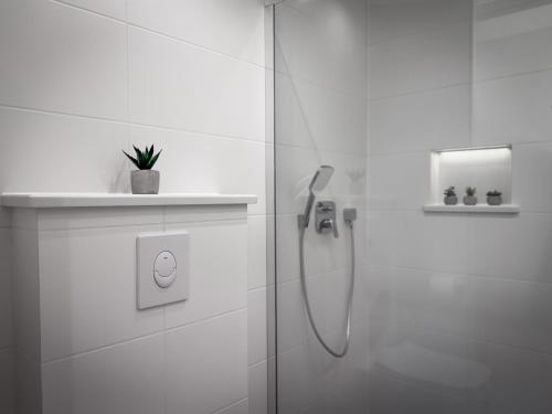 Bilik mandi di Apartments Roberta