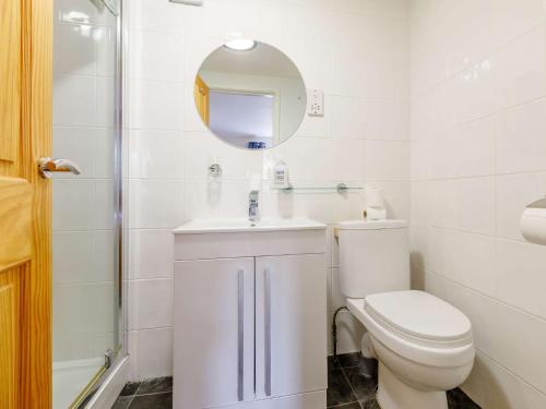 Ένα μπάνιο στο 2 Bed in Combe Martin RUGGA