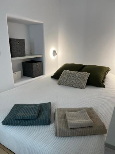 Lefteris Home photo 2
