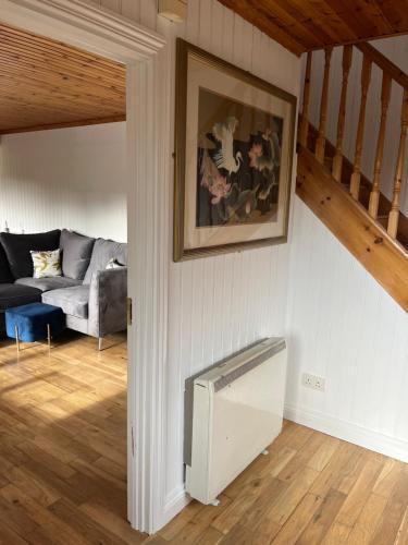 Posezení v ubytování Large Newly Refurbished Lakeside Chalet With Optional Private Hot Tub