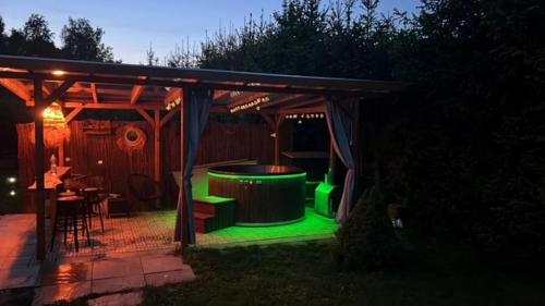 Willa Jagoda duży domek w górach 12-15 osób,jacuzzi, kominek,bilard