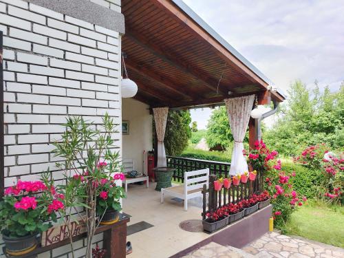 Taman di luar KosMaj Dan Belgrade, Sopot