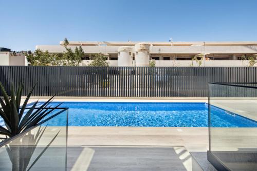 Sunny Apartments
