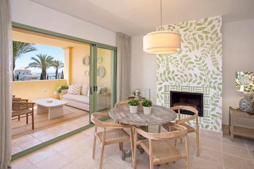 Genteel Home Flamingos Golf